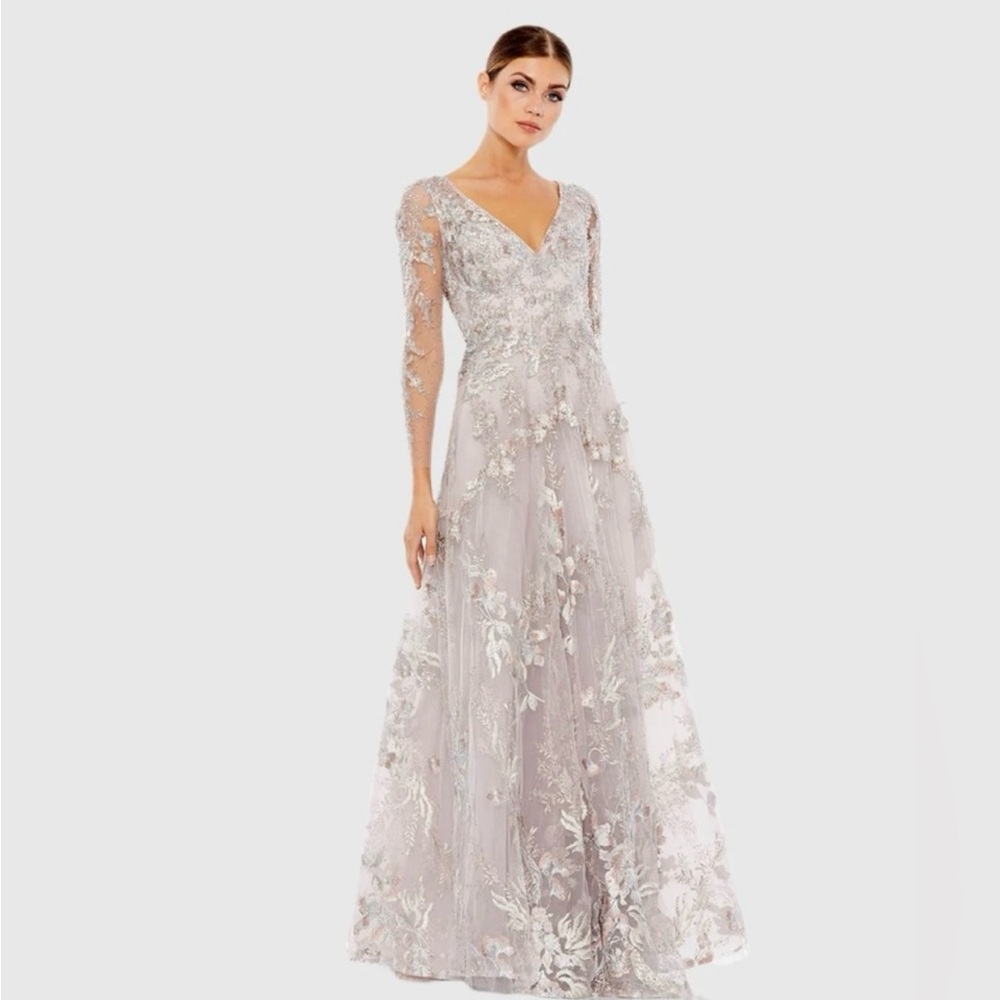 Appliqued Illusion Long Sleeve A Line Gown Size 8 Color Vintage Lilac